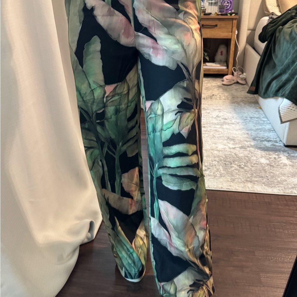 Tropical Leaf Print Women's Summer Vacation Resort Trouser Pants - Picture 2 of 15